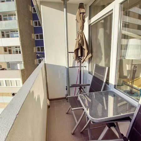- Haus C, App 0c0606 Appartement