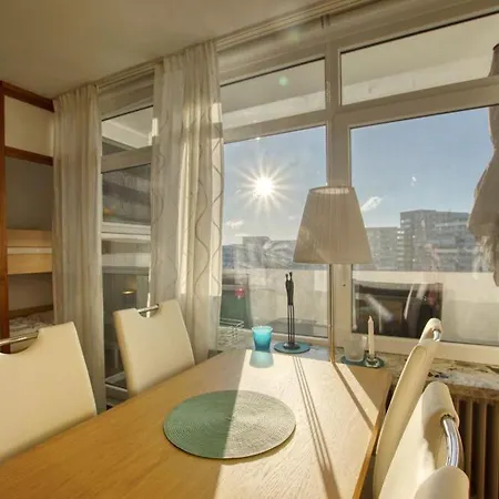 - Haus C, App 0c0606